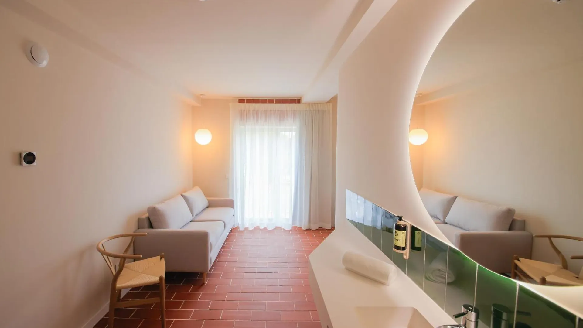 ***  Terra Aurea Aparthotel 萨洛 西班牙