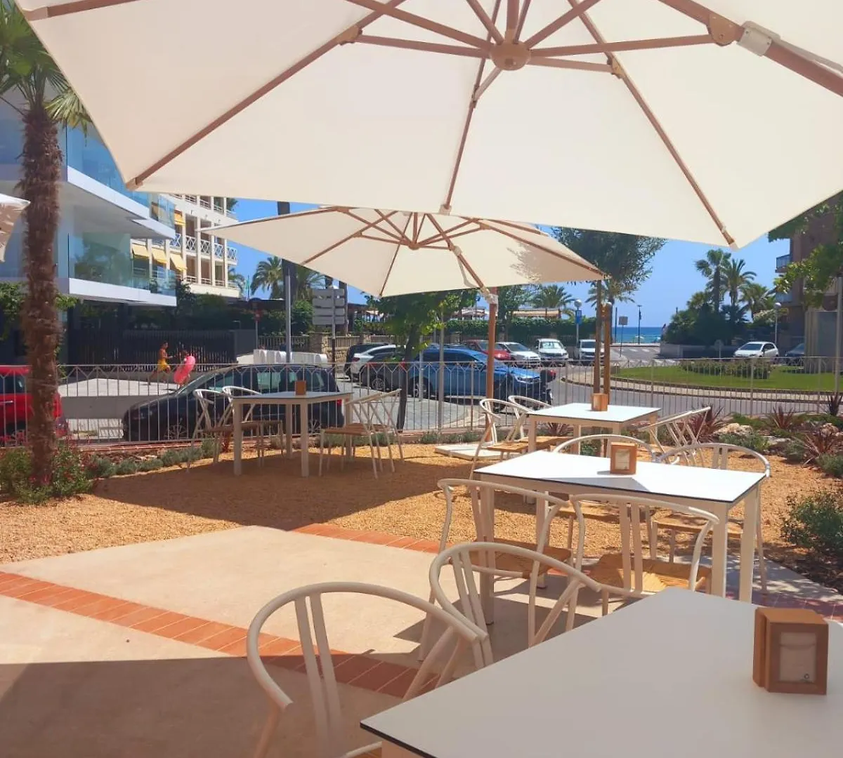 Terra Aurea Aparthotel 萨洛